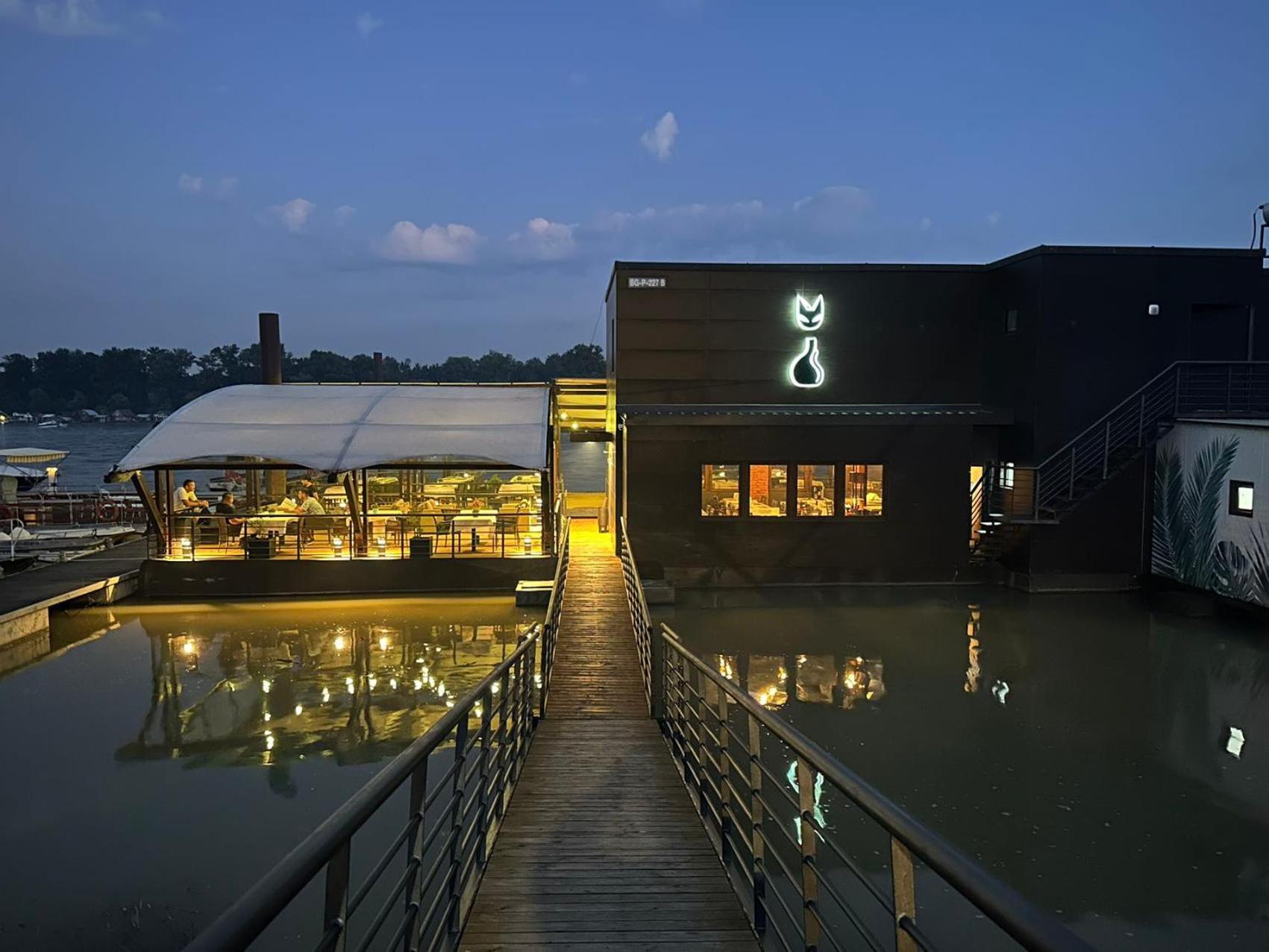 Kame Hotel Belgrade,贝尔格莱德凯美酒店 Ledine Esterno foto